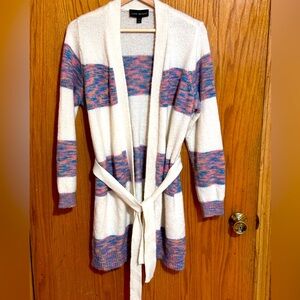 Lane Bryant women’s size‎ 14/16 cardigan long sweater with waist tie